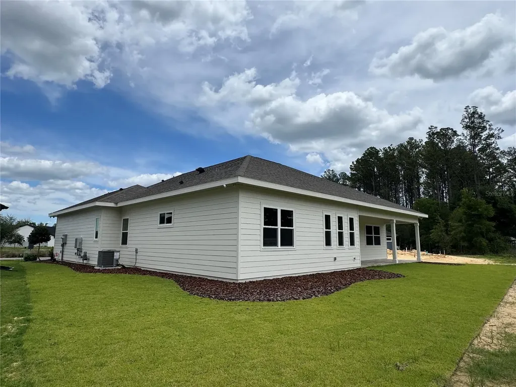 879 SW 144th Circle Newberry FL 32669