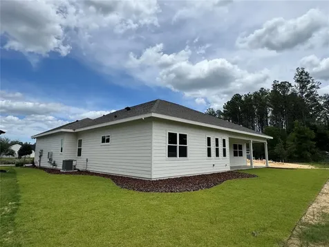 879 SW 144th Circle Newberry FL 32669