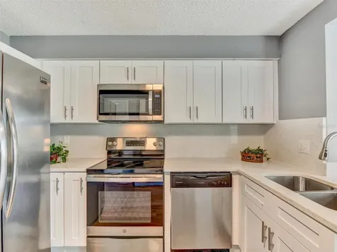7138 Oakwood Drive New Port Richey FL 34652