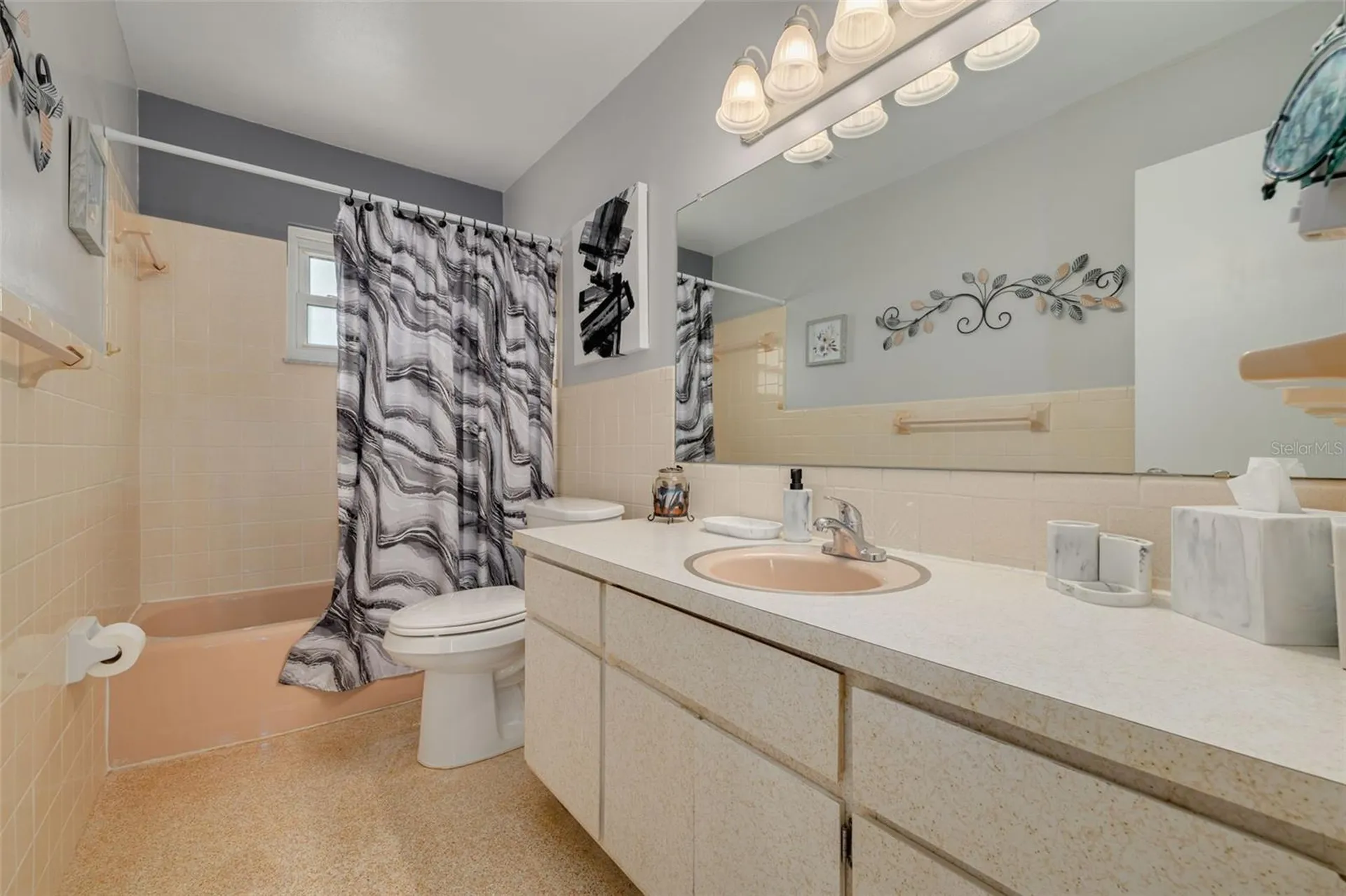 5610 19th Avenue S Gulfport FL 33707