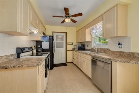 5610 19th Avenue S Gulfport FL 33707