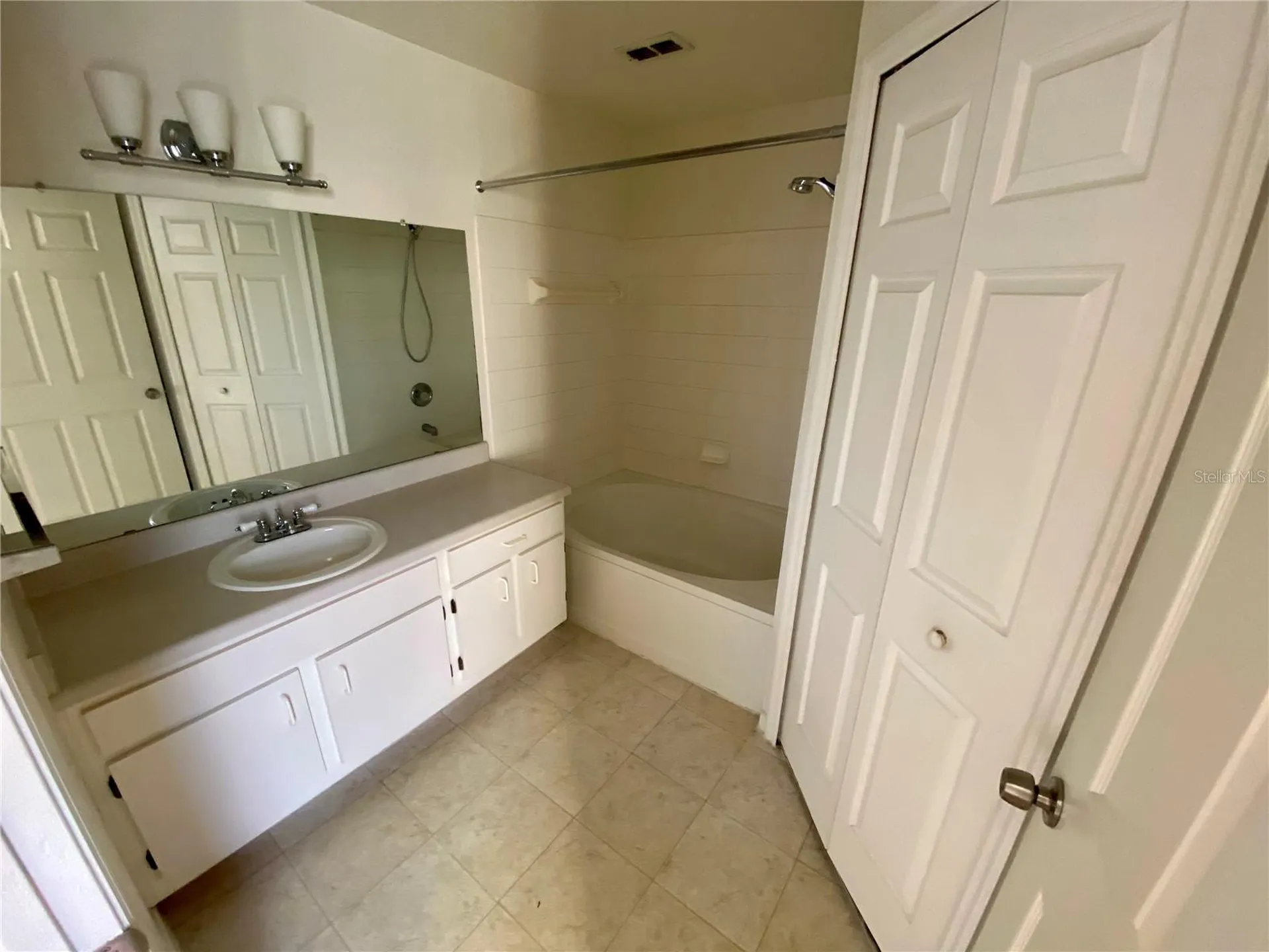 13028 Plantation Park Circle Orlando FL 32821