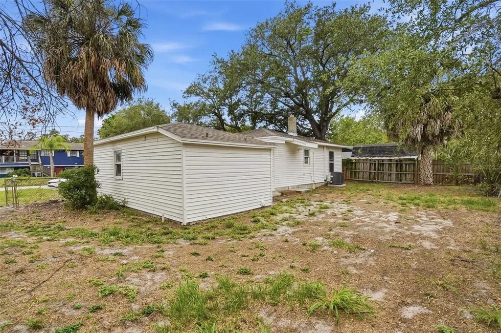 3003 N Adams Street Tampa FL 33611