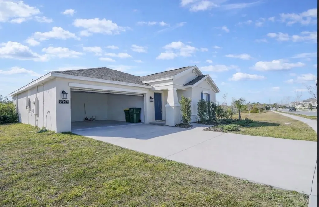 9347 Revere Avenue Leesburg FL 34788