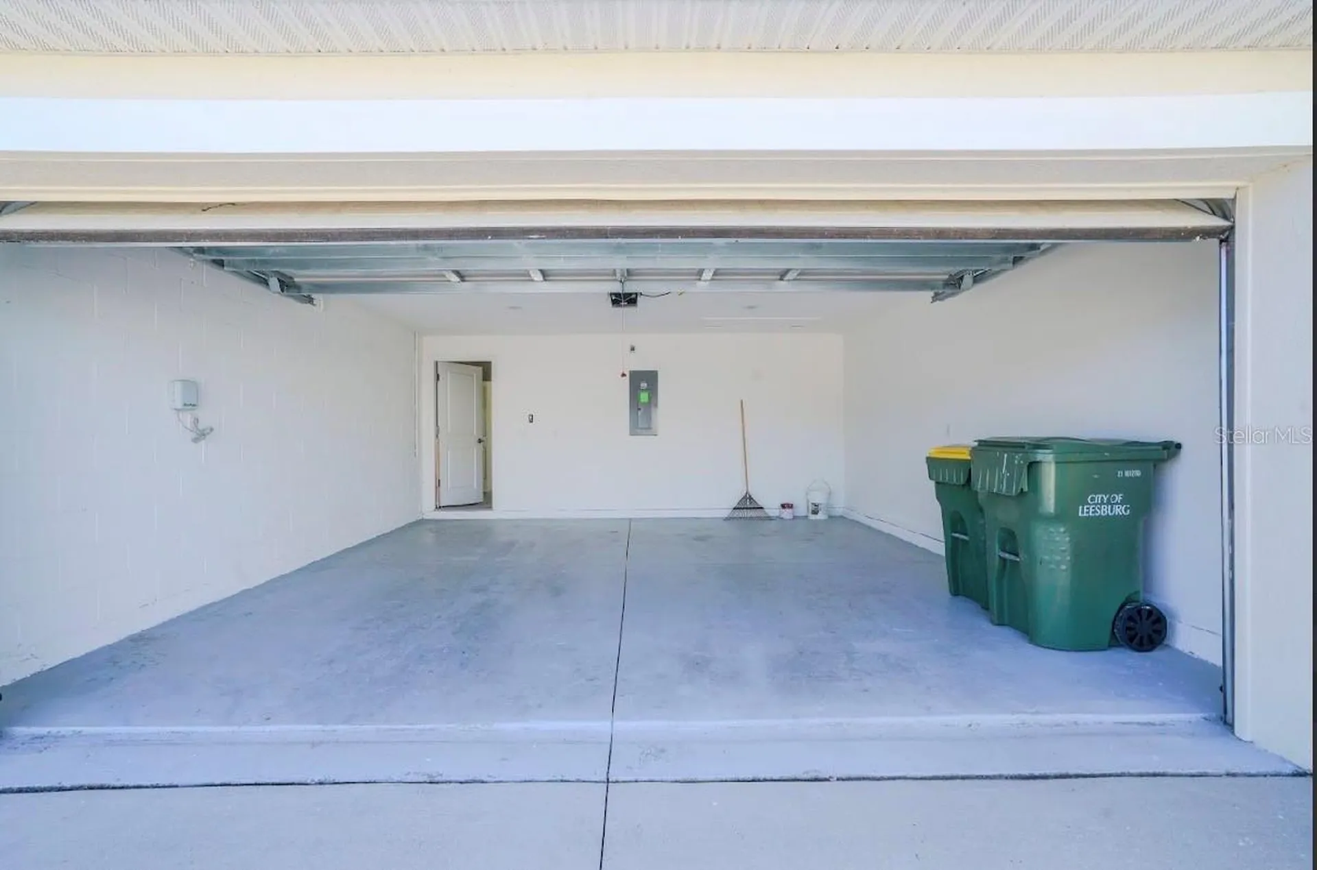9347 Revere Avenue Leesburg FL 34788