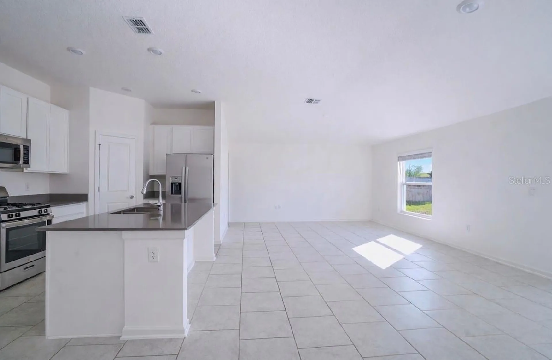 9347 Revere Avenue Leesburg FL 34788