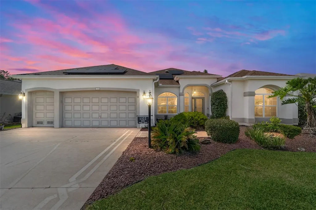1322 Augustine Drive The Villages FL 32159