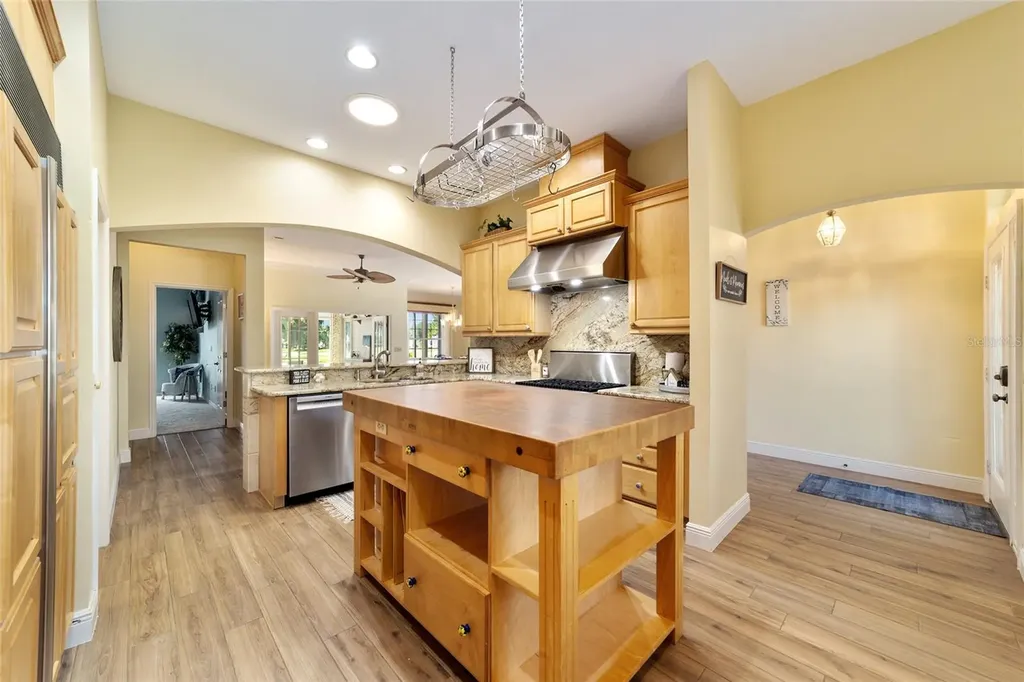 1322 Augustine Drive The Villages FL 32159