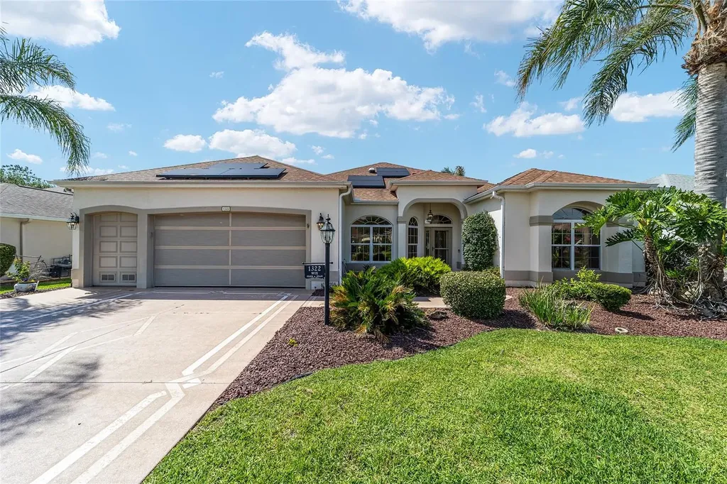 1322 Augustine Drive The Villages FL 32159