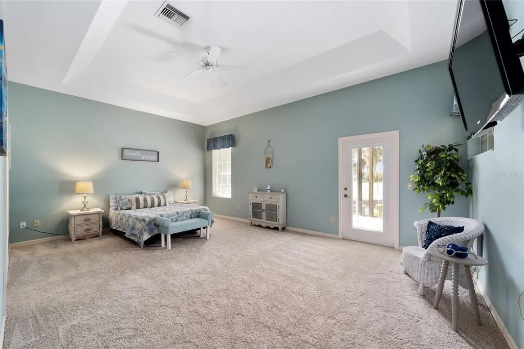 1322 Augustine Drive The Villages FL 32159
