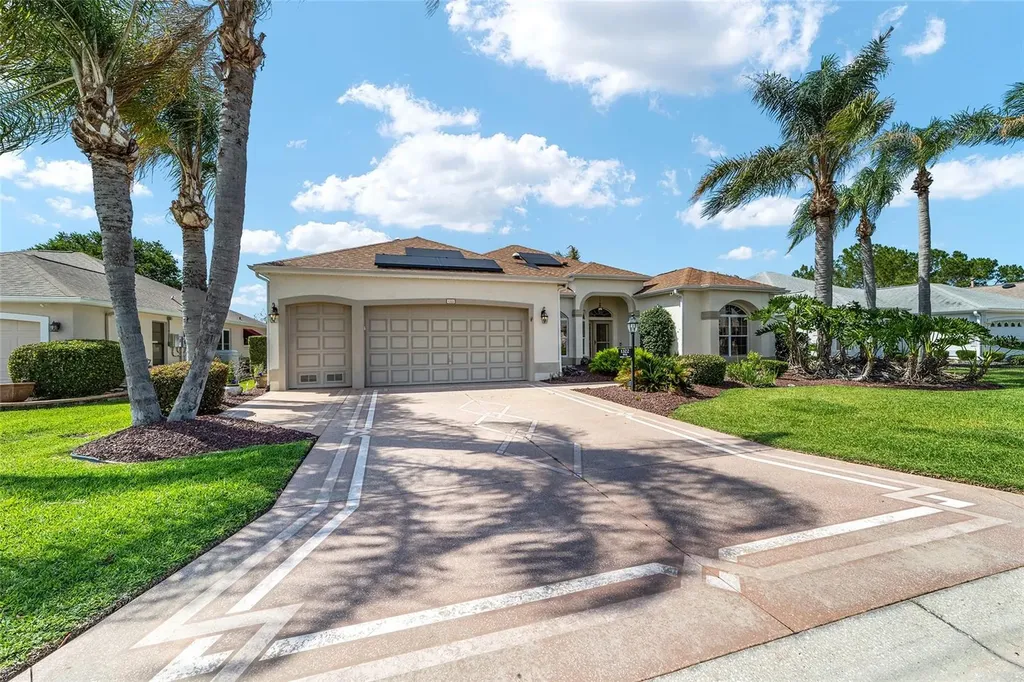 1322 Augustine Drive The Villages FL 32159