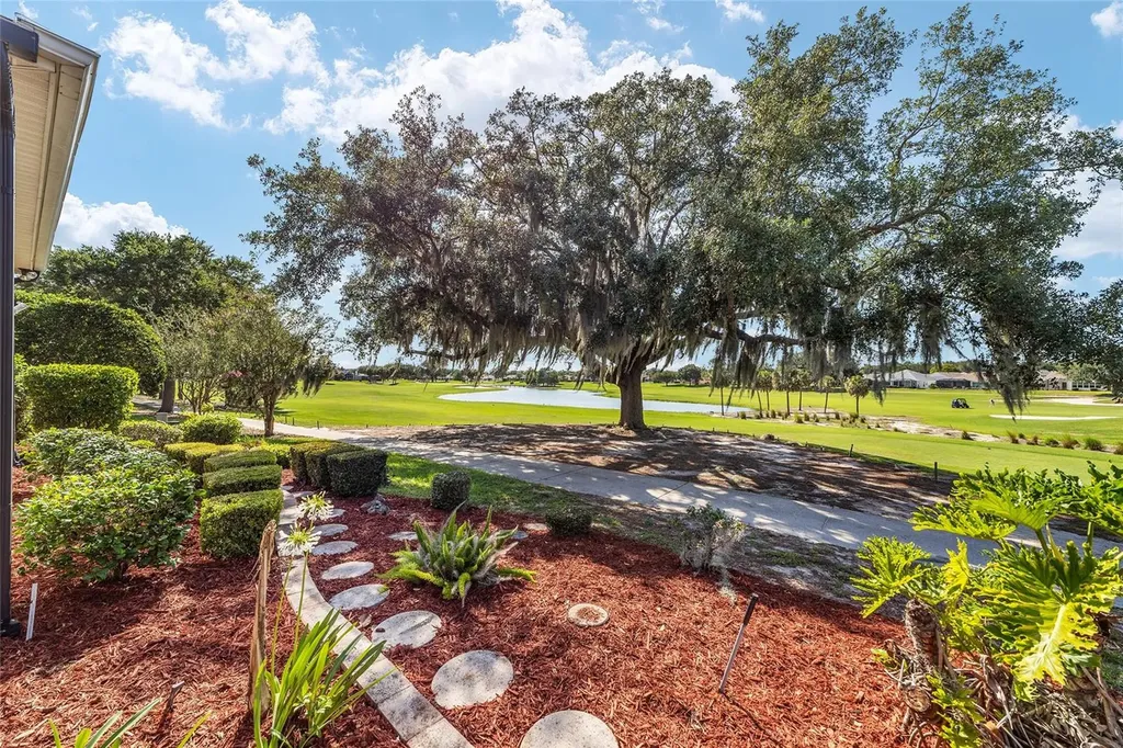 1322 Augustine Drive The Villages FL 32159