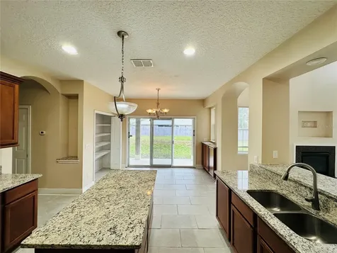 438 Palm Drive Sanford FL 32771