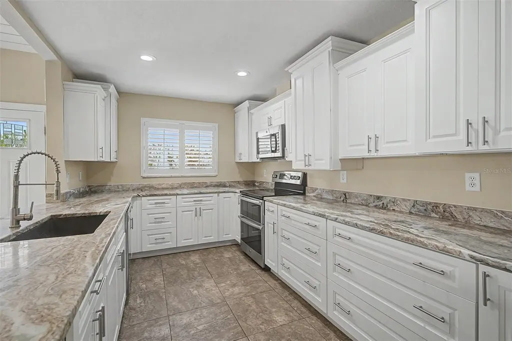 360 S Woodlands Drive Oldsmar FL 34677