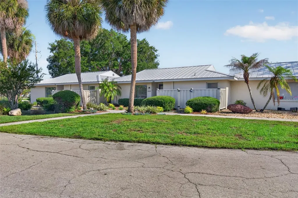 11643 W King Fisher Court Crystal River FL 34429