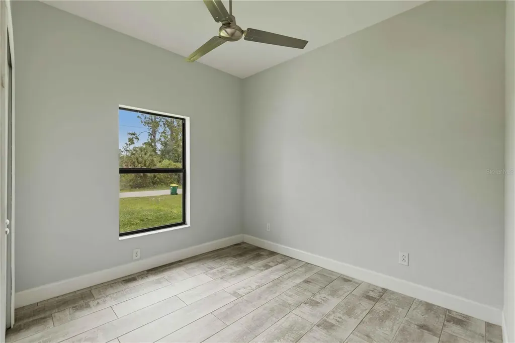 18391 Fremont Avenue Port Charlotte FL 33954