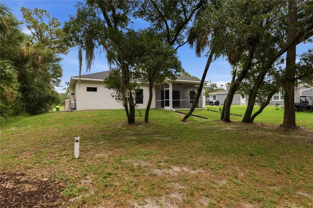 18391 Fremont Avenue Port Charlotte FL 33954