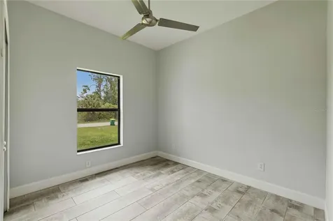 18391 Fremont Avenue Port Charlotte FL 33954