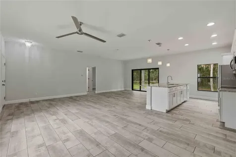18391 Fremont Avenue Port Charlotte FL 33954