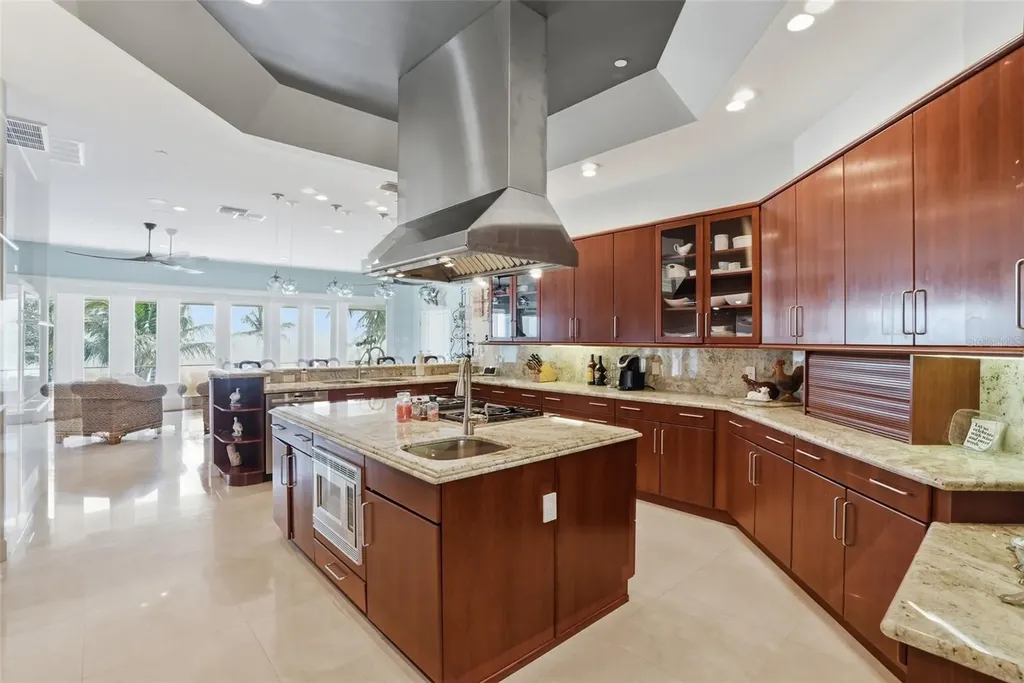211 Kingfisher Drive Captiva FL 33924