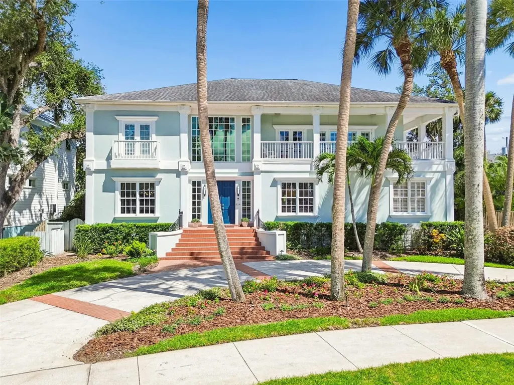 814 S Bayside Drive Tampa FL 33609