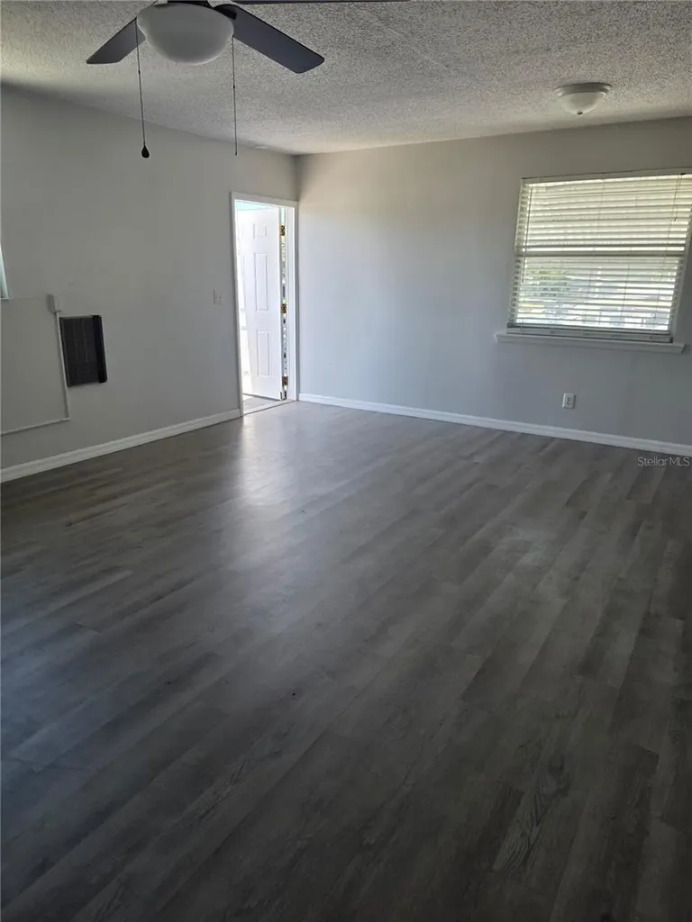 2440 25th Street N St Petersburg FL 33713