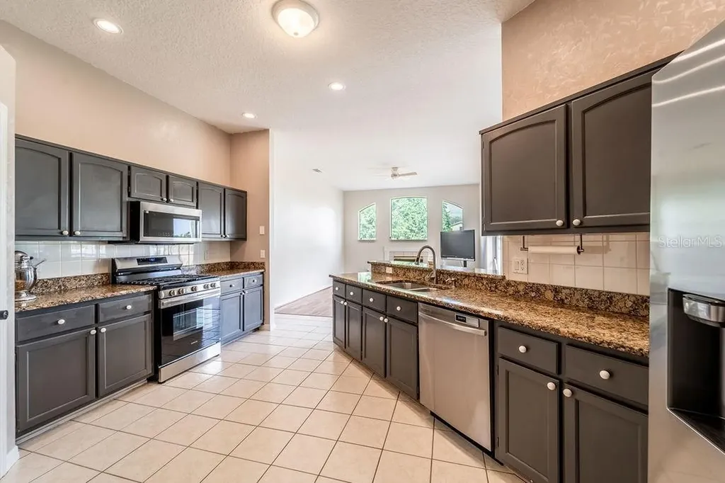107 Needlewood Loop Debary FL 32713