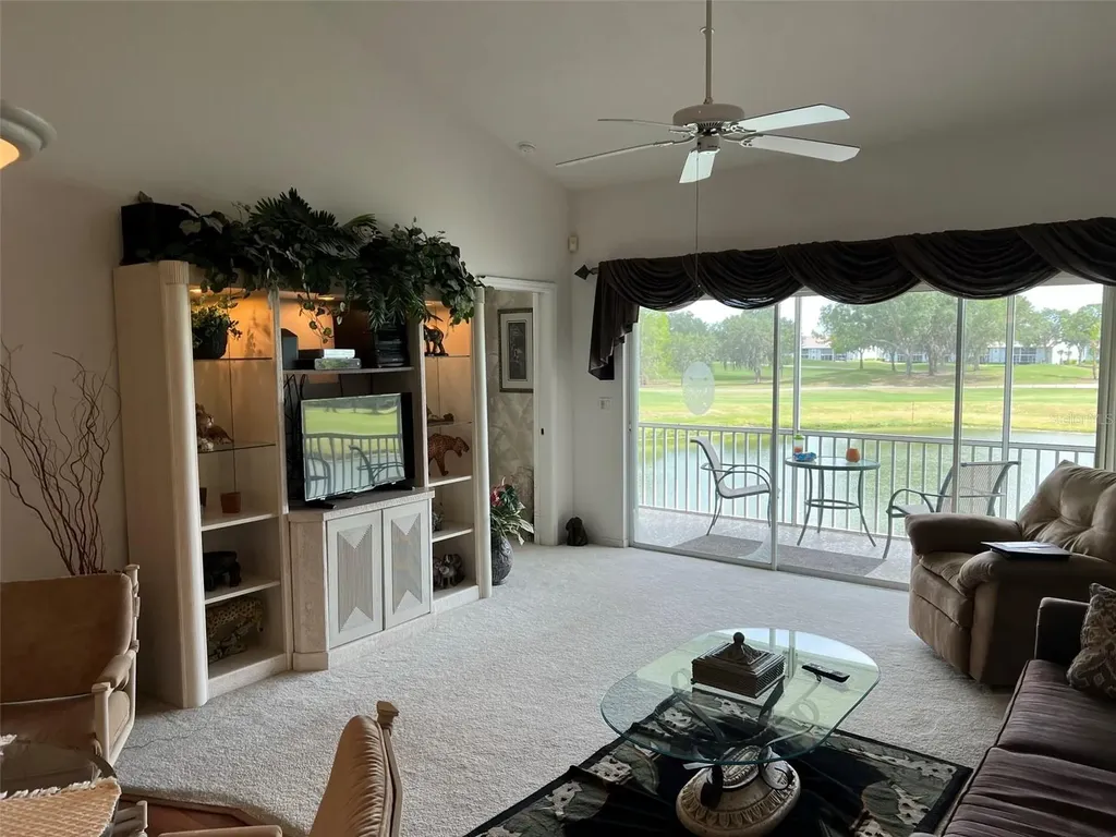 6632 Pineview Terrace Bradenton FL 34203