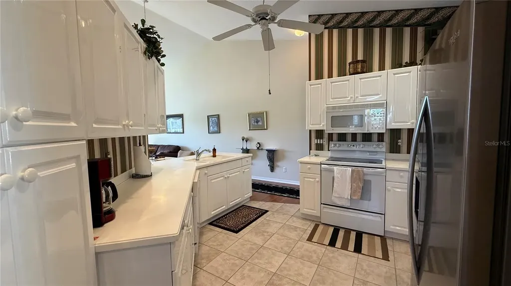 6632 Pineview Terrace Bradenton FL 34203
