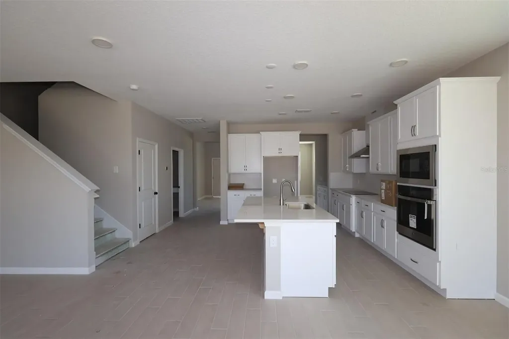 6693 Yellow Warbler Bend St Cloud FL 34773