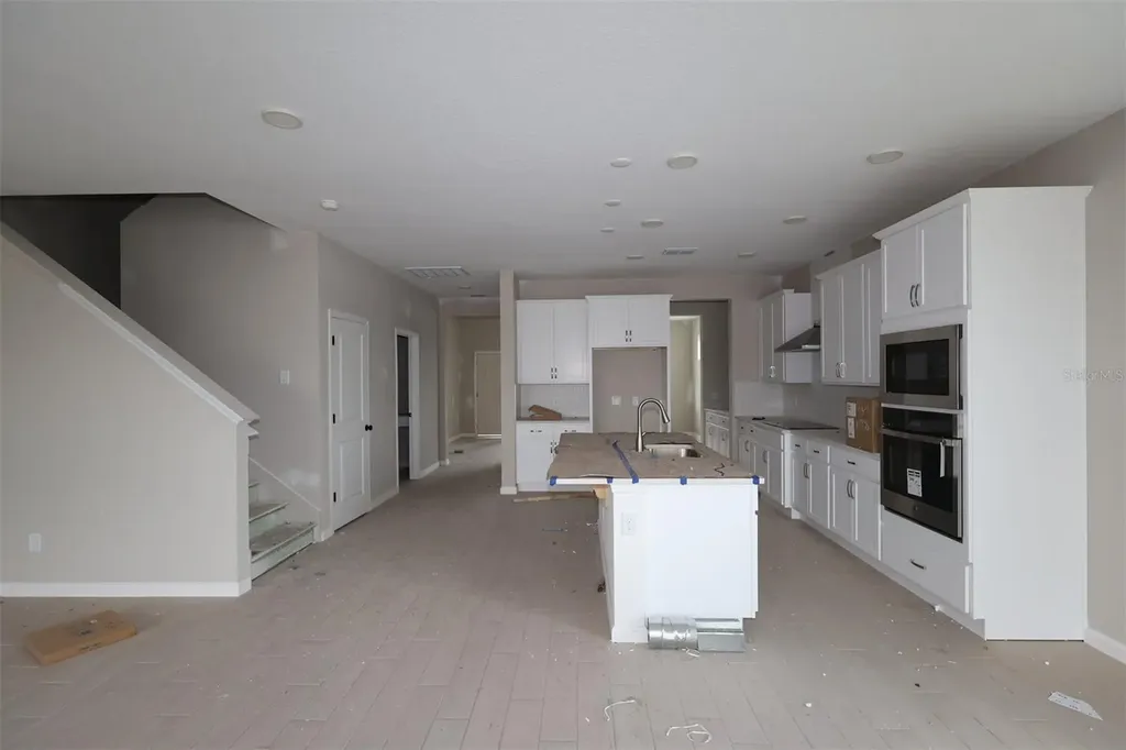 6693 Yellow Warbler Bend St Cloud FL 34773