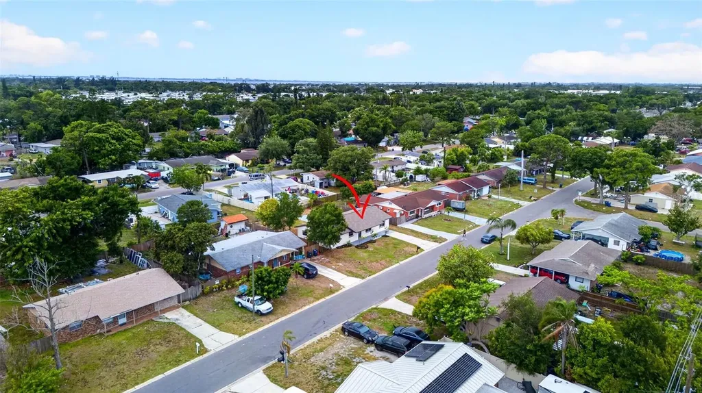 412 59th Avenue Drive W Bradenton FL 34207