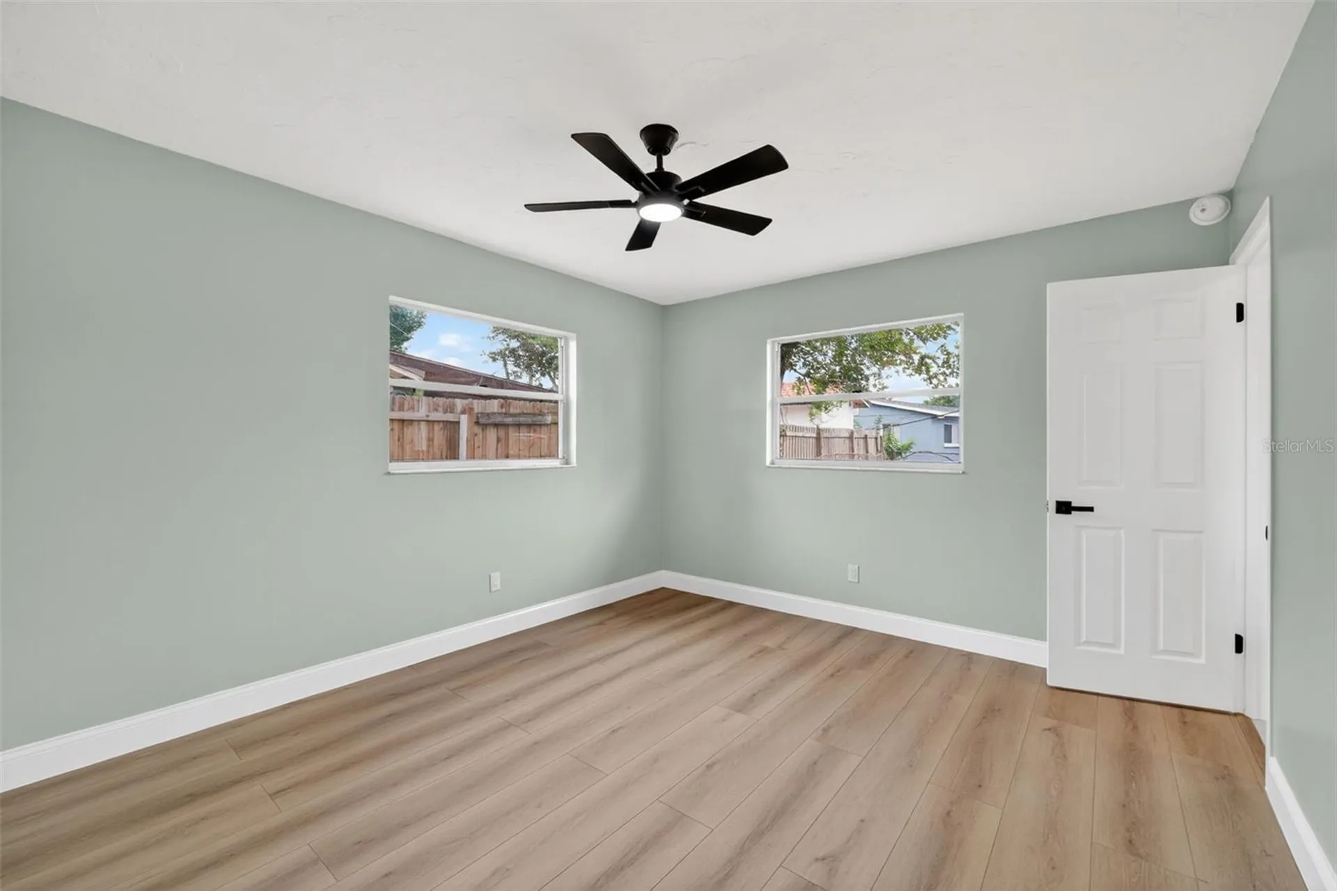 412 59th Avenue Drive W Bradenton FL 34207