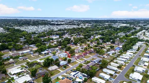 412 59th Avenue Drive W Bradenton FL 34207