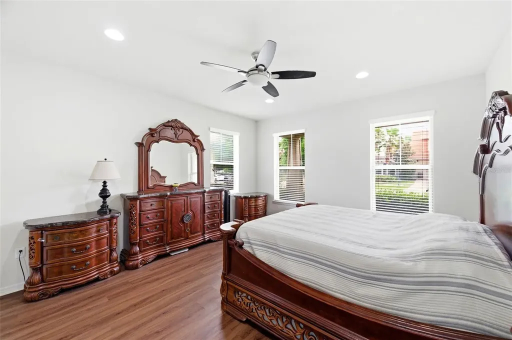 14130 Barrington Stowers Drive Lithia FL 33547