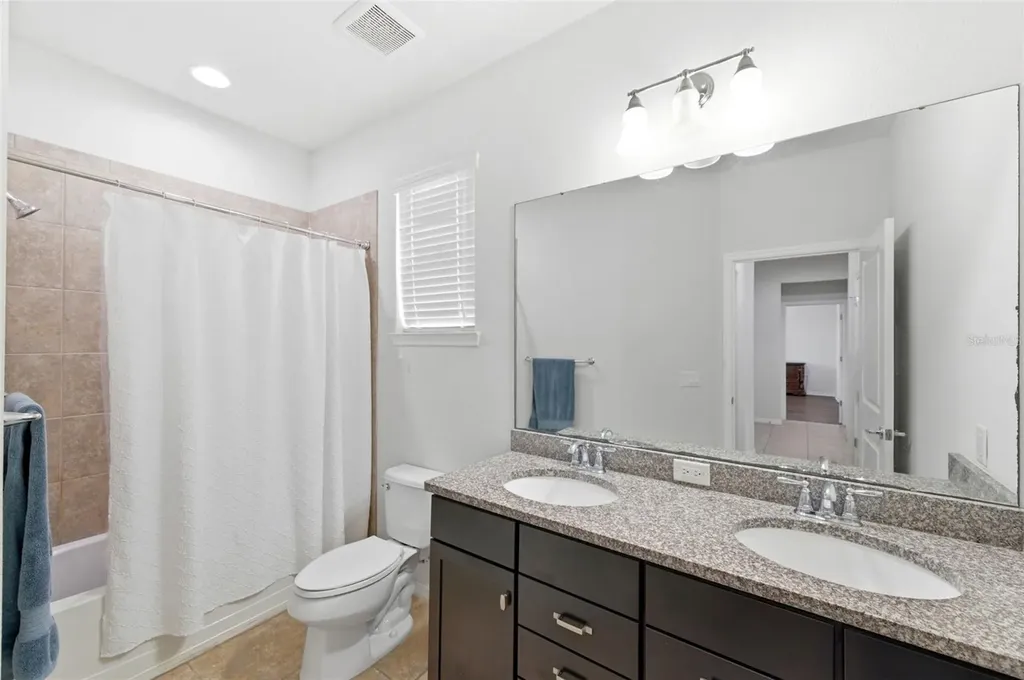 14130 Barrington Stowers Drive Lithia FL 33547