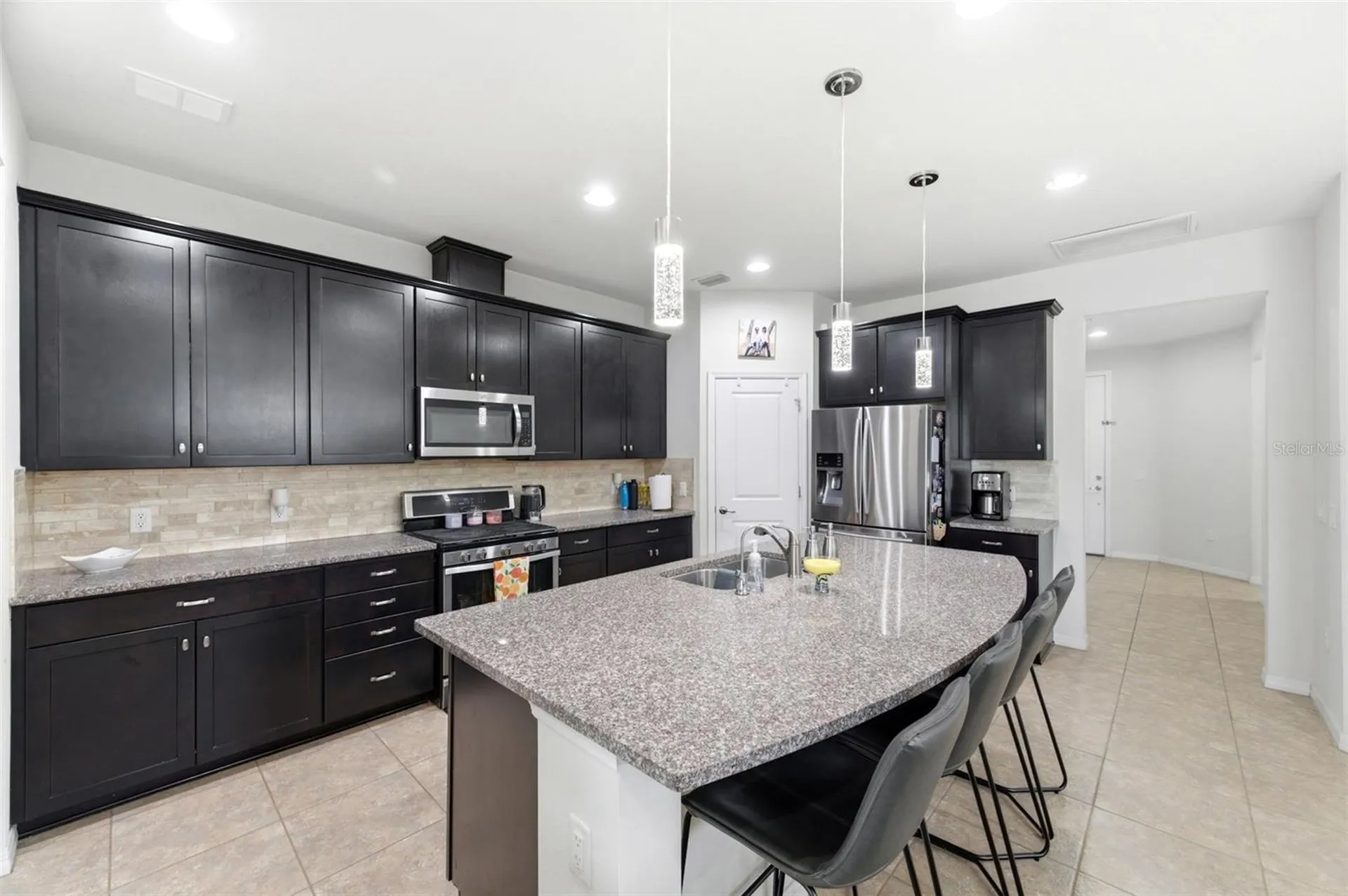 14130 Barrington Stowers Drive Lithia FL 33547