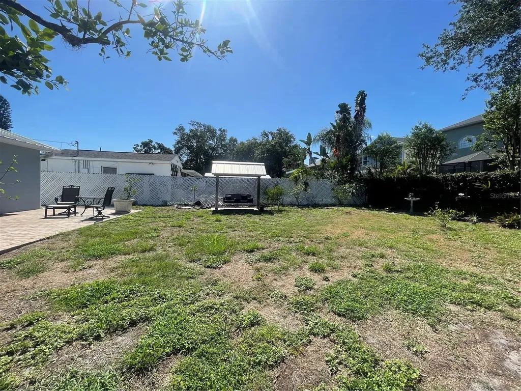 3030 W Helen Avenue Tampa FL 33611