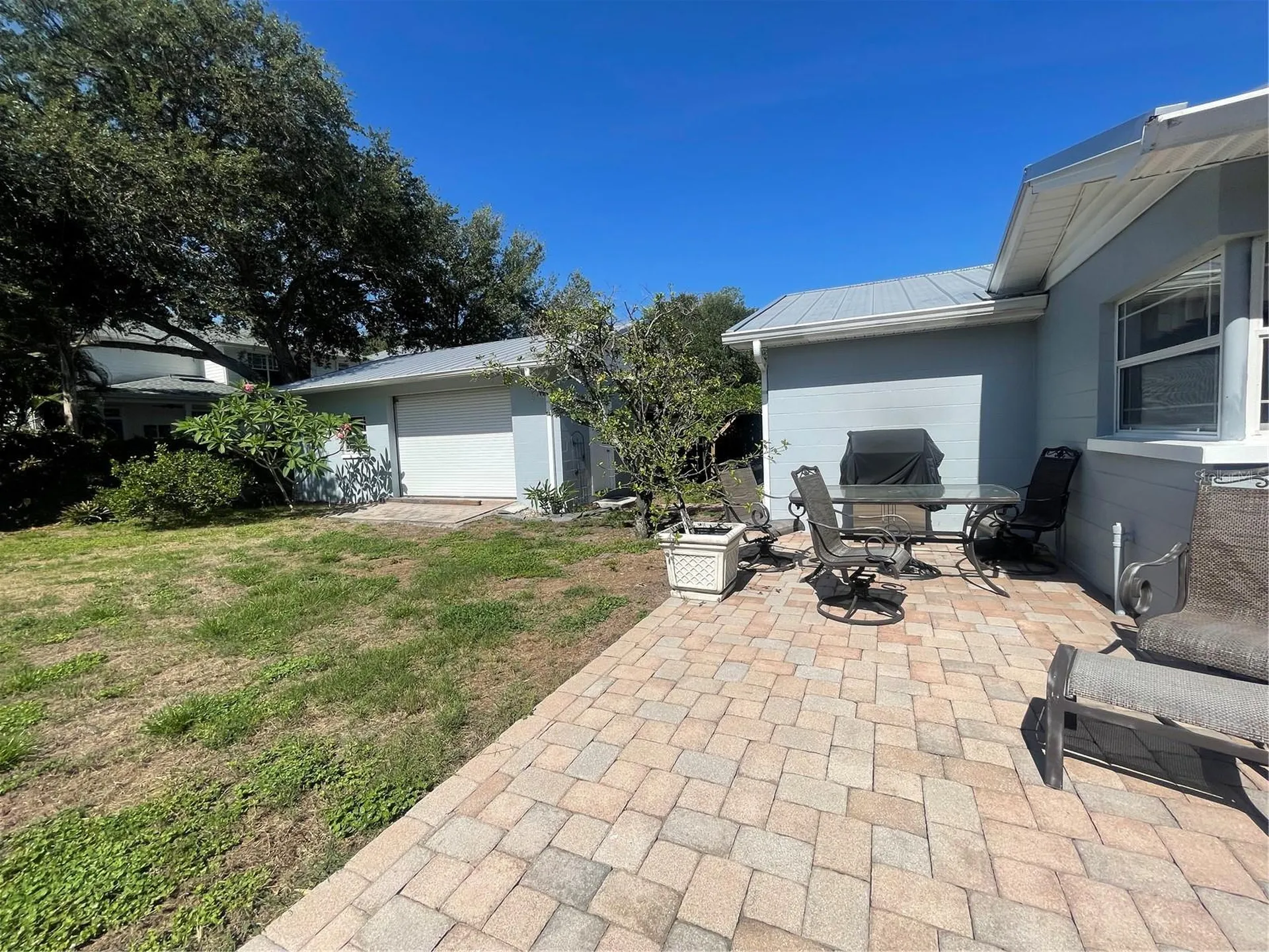 3030 W Helen Avenue Tampa FL 33611