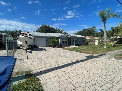 3030 W Helen Avenue Tampa FL 33611