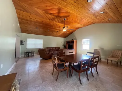 3030 W Helen Avenue Tampa FL 33611