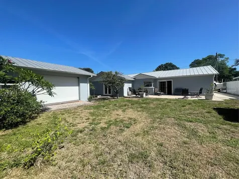 3030 W Helen Avenue Tampa FL 33611