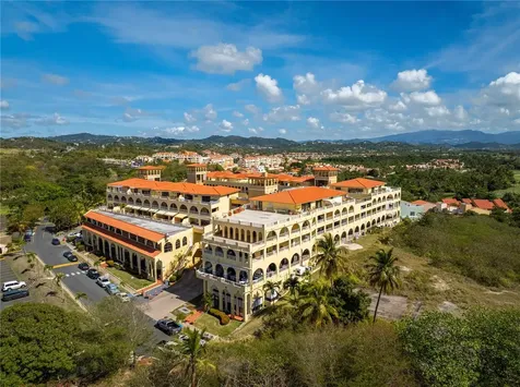 295 Palmas Inn Way E Palmas Inn Way Palmanova Plaza Humacao PR 00791