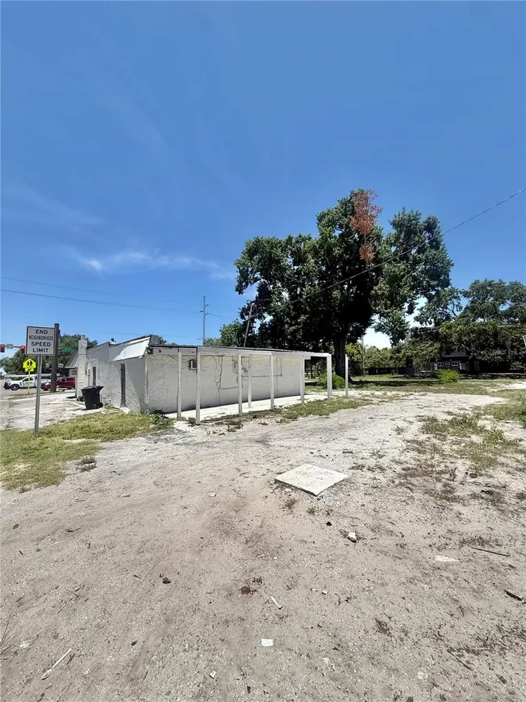 840 16th Street S St Petersburg FL 33705