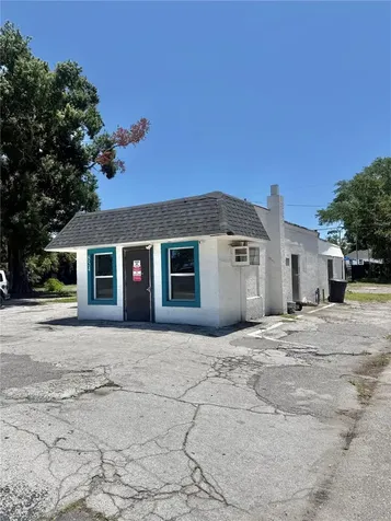 840 16th Street S St Petersburg FL 33705