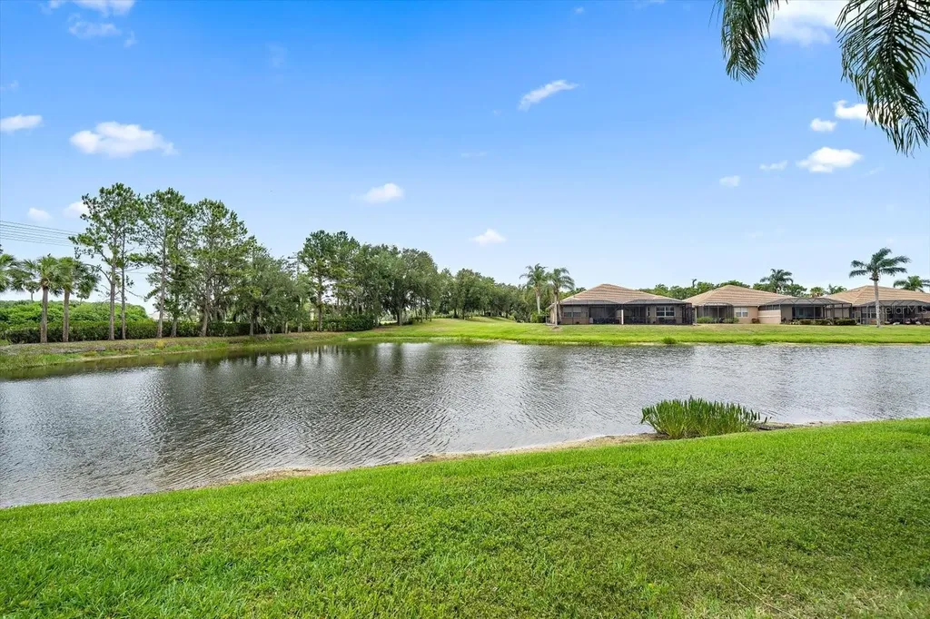 8326 Summer Greens Terrace Bradenton FL 34212