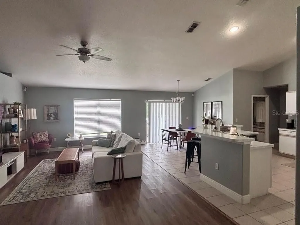 1004 Chateau Circle Minneola FL 34715