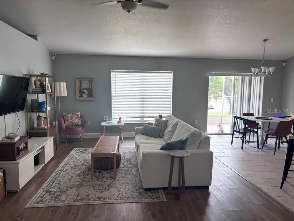 1004 Chateau Circle Minneola FL 34715