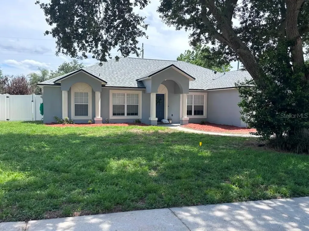 1004 Chateau Circle Minneola FL 34715