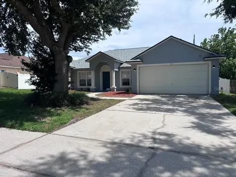 1004 Chateau Circle Minneola FL 34715